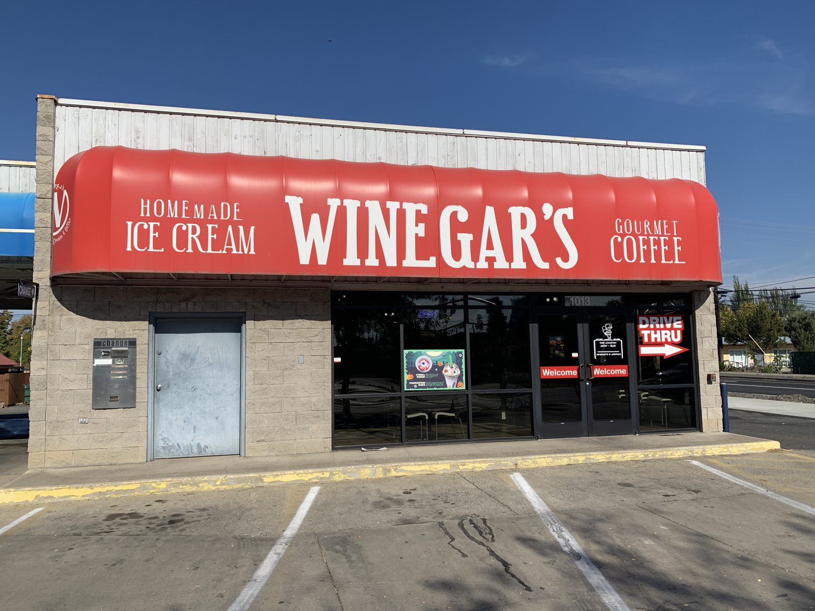 The Winegar's storefront in Ellensburg — homemade ice cream, gourmet coffee, drive-thru